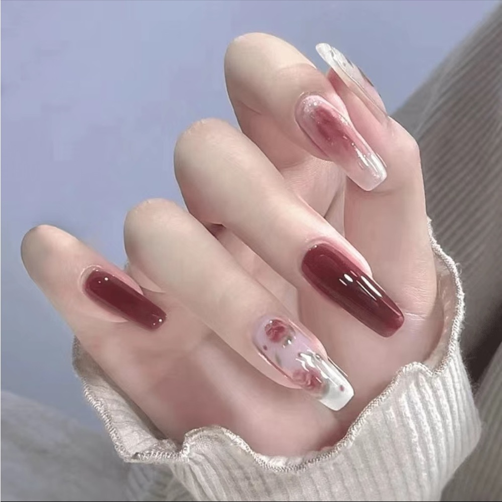 In Bloom - Nail Junkie - full artificial nail set